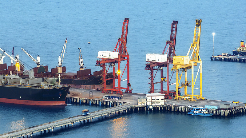 通过乌鲁木齐胶水寄到日本八王子市(Hachioji) 通过乌鲁木齐胶水寄到日本八王子市(Hachioji)