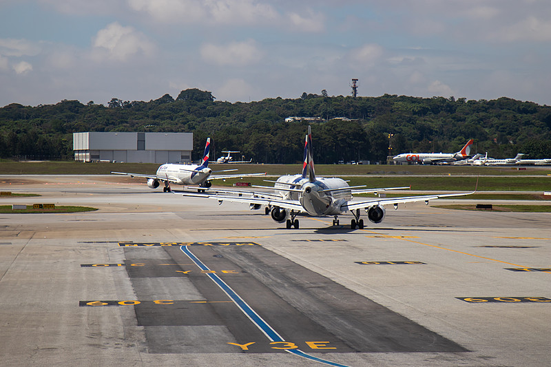 经由大连护照邮寄到日本山形市(Yamagata)