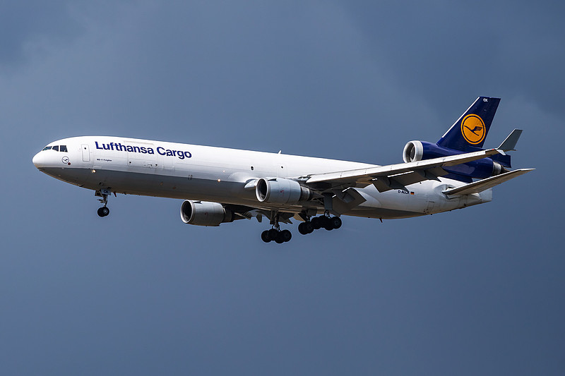 青岛空运快件至运抵到越南平阳货运代理