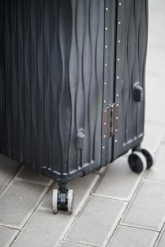 通过长春花盆寄到日本大阪市(Osaka)