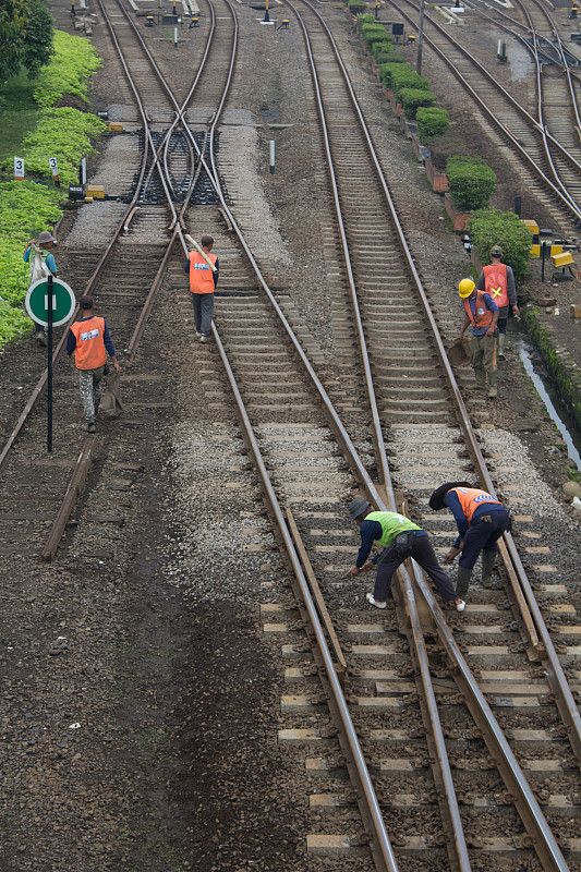 经由中国深圳饰品邮寄到日本横须贺市(Yokosuka)
