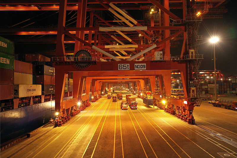 通过中国上海喷雾寄到日本福山市(Fukuyama)