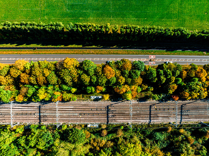 从济南电脑屏幕寄到日本秋田市(Akita)