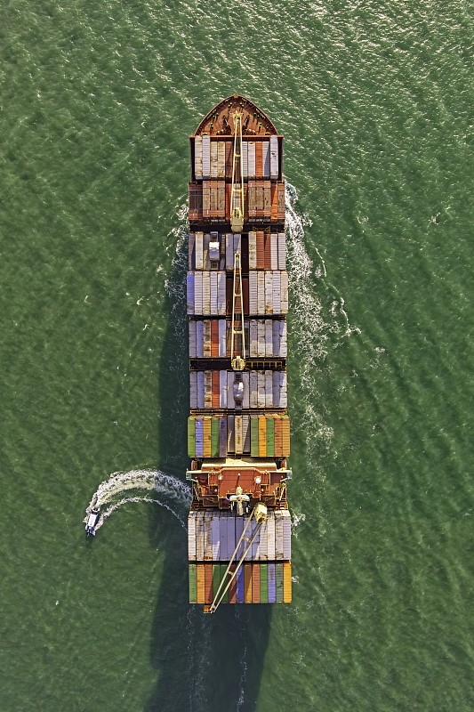 通过中国沈阳服装邮寄到日本熊本市(Kumamoto)