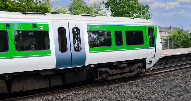 经过中国广州中成药邮寄到日本岐阜市(Gifu)