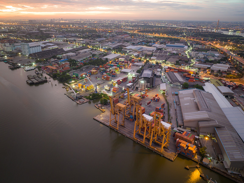 经由石家庄把证件寄到日本松山市(Matsuyama)