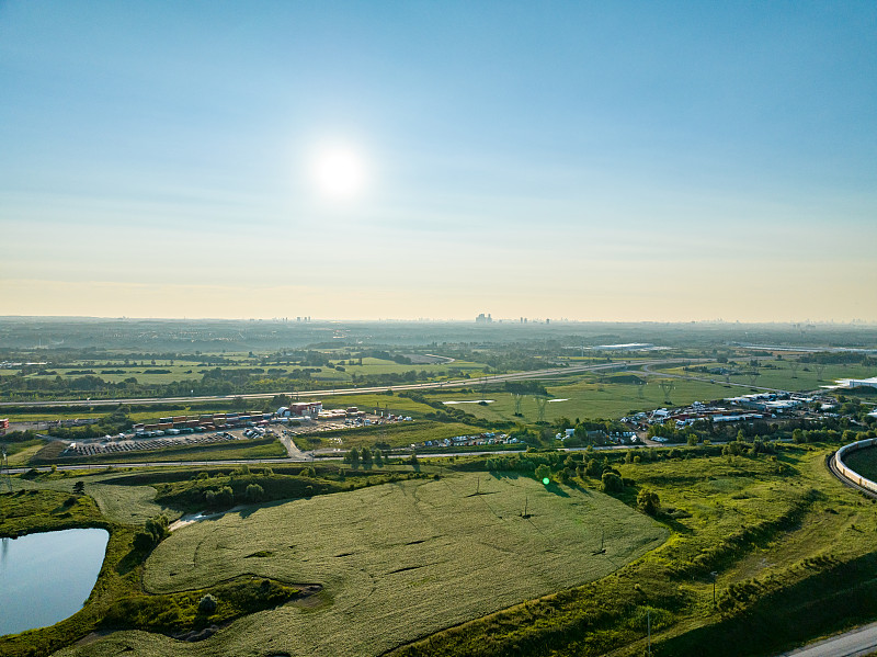 通过广州将珊瑚绒邮寄到日本那霸市(Naha)