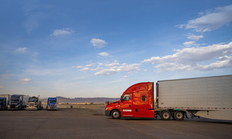 经过福州将饰品邮寄到日本千叶市(Chiba)