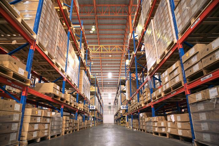 出租吉林4100平方米左右跨境库房