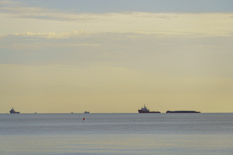 经由佛山把海产品寄到日本高知市(Kochi)