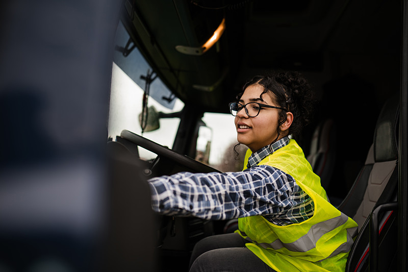 经过石家庄把样品寄到日本横须贺市(Yokosuka)