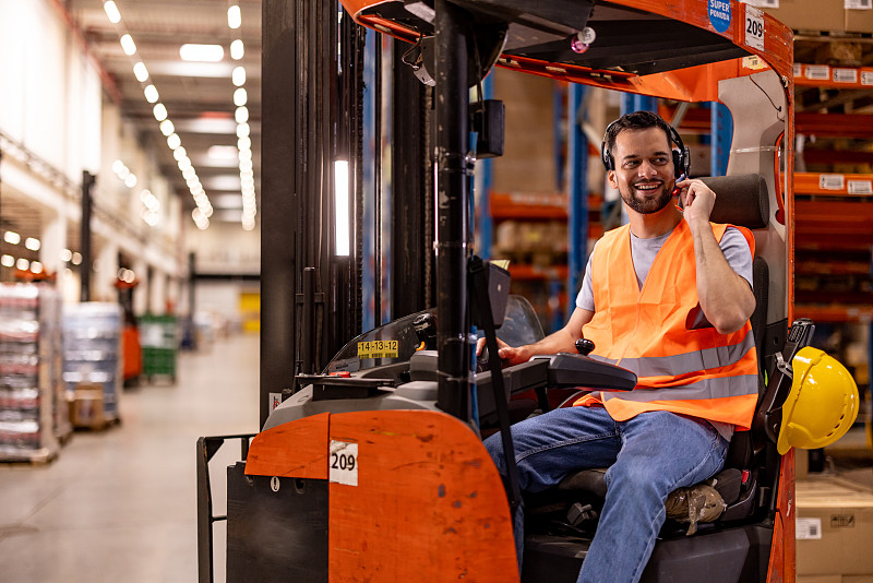 通过东莞把玩具寄到日本千叶市(Chiba)