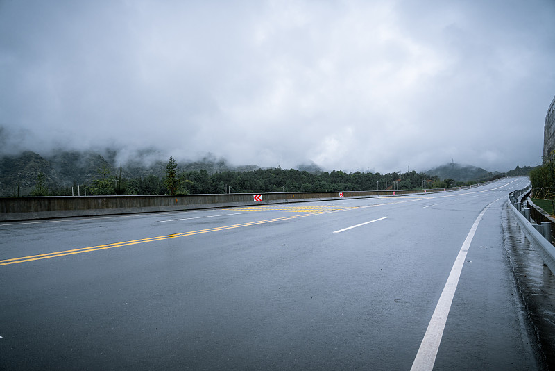 从中国广州把木制品寄到日本堺市(Sakai) 从中国广州把木制品寄到日本堺市(Sakai)