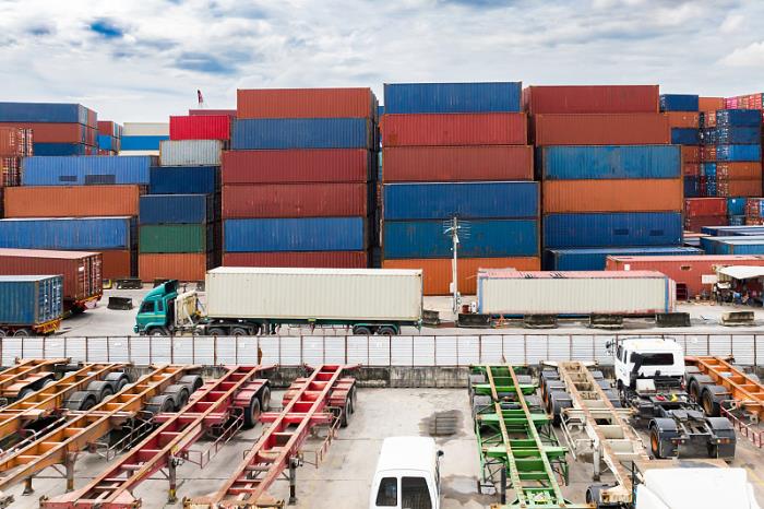 中国寄大件快递到日本，哪种方式比较便宜？