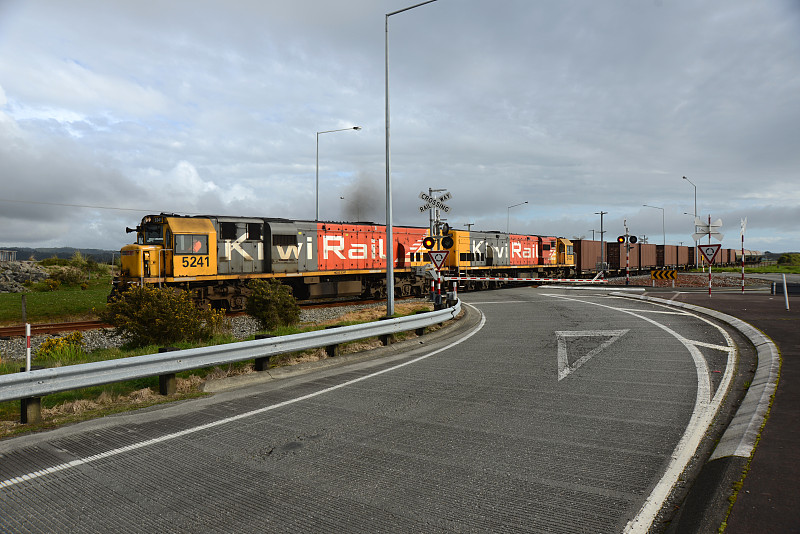 经由中国东莞海味寄到马来西亚太平(Taiping)