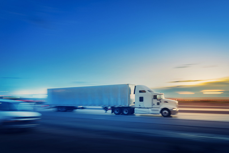 中国上海通过空运速递到马来古晋(Kuching)物流 中国上海通过空运速递到马来古晋(Kuching)物流