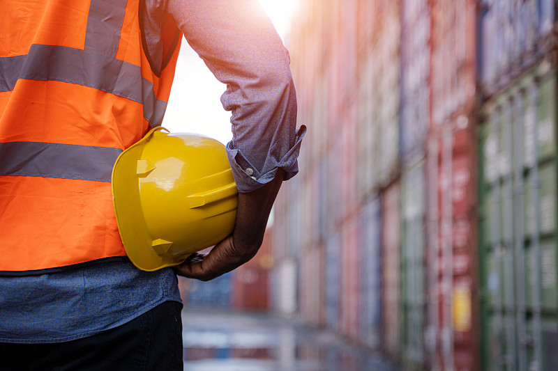 经由上海把箱子邮寄到马来马六甲市(Malacca City) 经由上海把箱子邮寄到马来马六甲市(Malacca City)