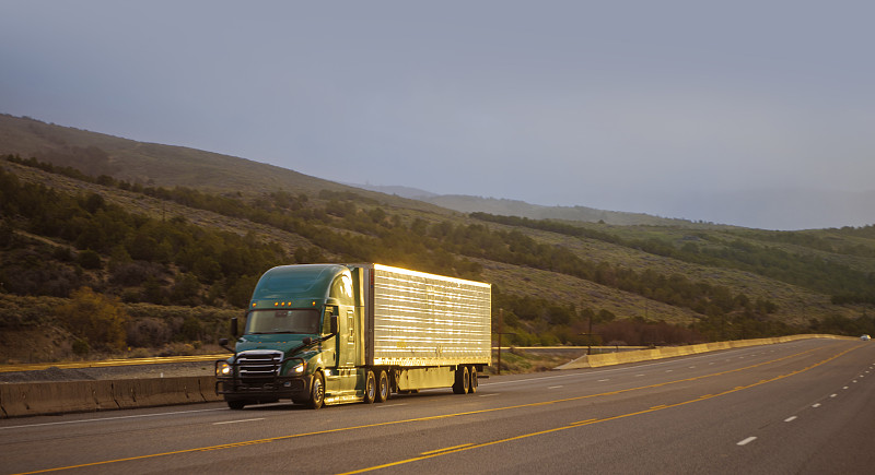 经过佛山把粽子邮寄到马来民都鲁(Bintulu)