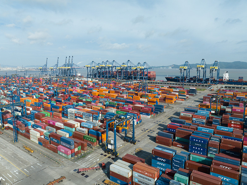 通过中国重庆将家居装饰邮寄到马来关丹(Kuantan)