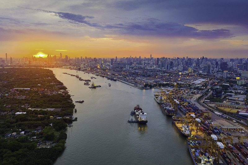 广州通过海运运送马来西亚双溪大年(Sungai Petani)物流配送