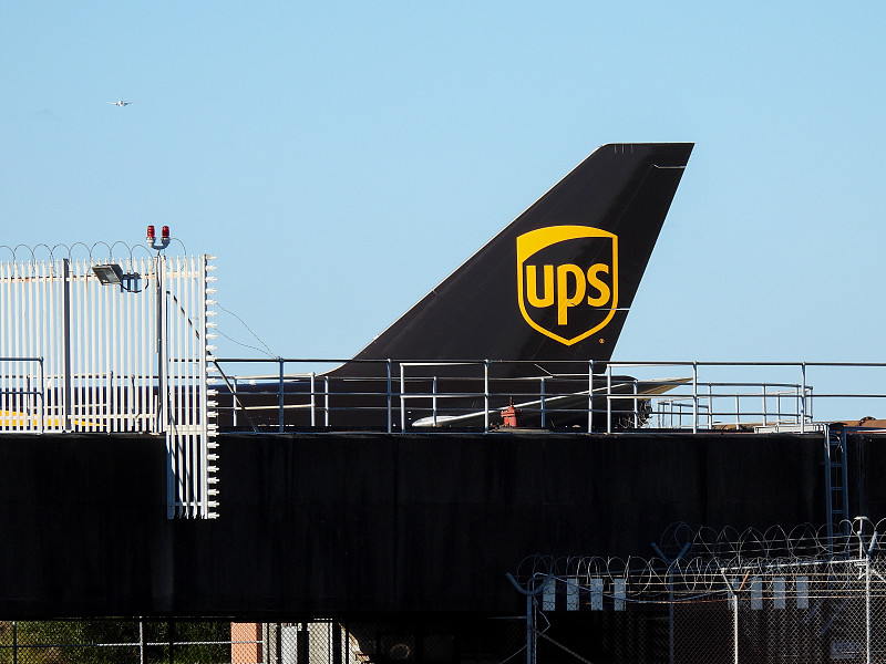 经由上海将大件东西邮寄到马来亚罗士打(Alor Setar)