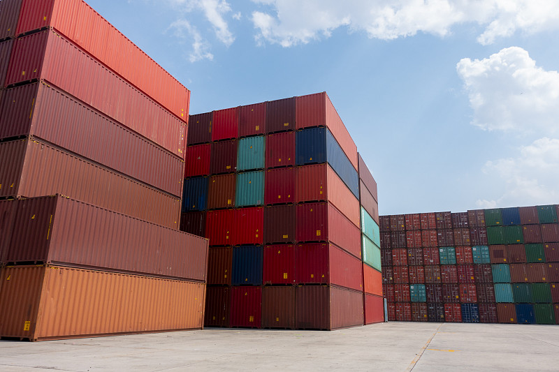 经过昆明将喷雾寄到马来丹绒马林(Tanjung Malim) 经过昆明将喷雾寄到马来丹绒马林(Tanjung Malim)