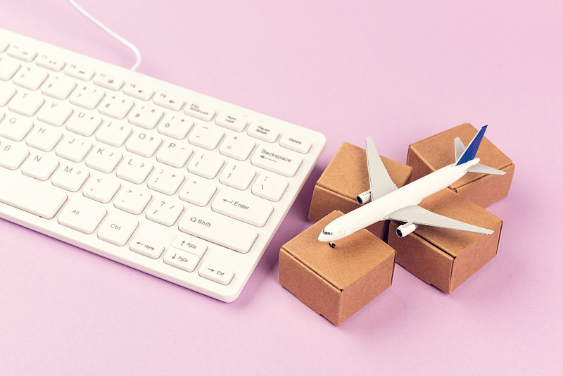 经由深圳将光纤筒寄到马来西亚八打灵再也(Petaling Jaya) 经由深圳将光纤筒寄到马来西亚八打灵再也(Petaling Jaya)