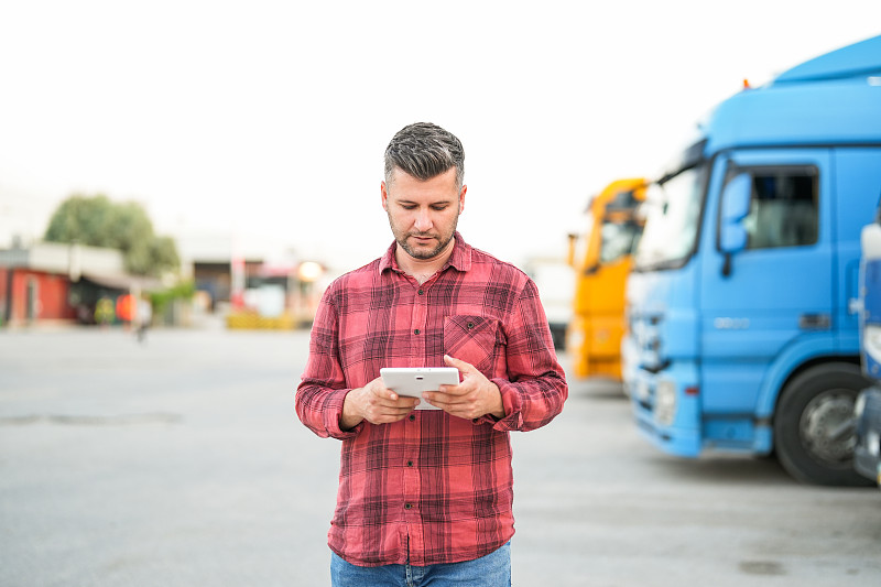 通过深圳将沐浴露寄到马来瓜拉登嘉楼(Kuala Terengganu)