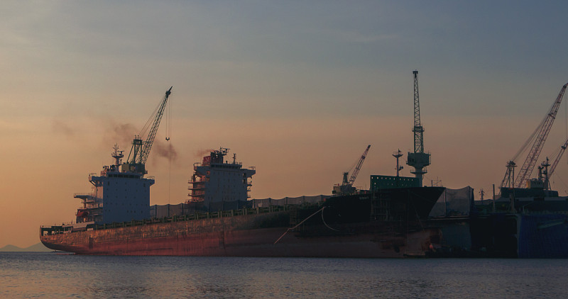 通过中国杭州将木制品邮寄到马来西亚山打根(Sandakan)