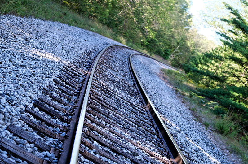 中国广州海运快件至运达马来拿笃(Lahad Datu)货运