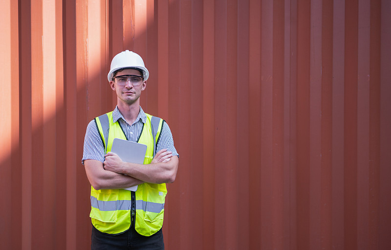 上海海运快件至抵达马来西亚民都鲁(Bintulu)物流专线 上海海运快件至抵达马来西亚民都鲁(Bintulu)物流专线