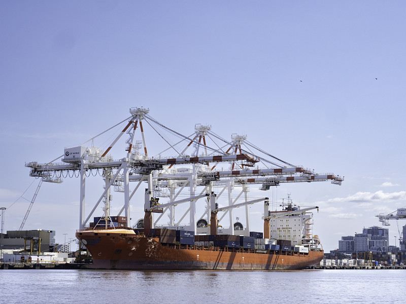 通过中国青岛把牙签寄到马来金宝(Kampar)