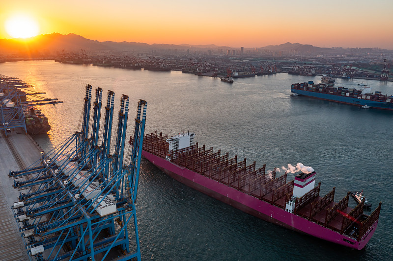 中国佛山马来古晋(Kuching)空运派城市专线