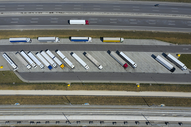 中国香港抵马来拉哈达图(Lahad Datu)卡航城市专线