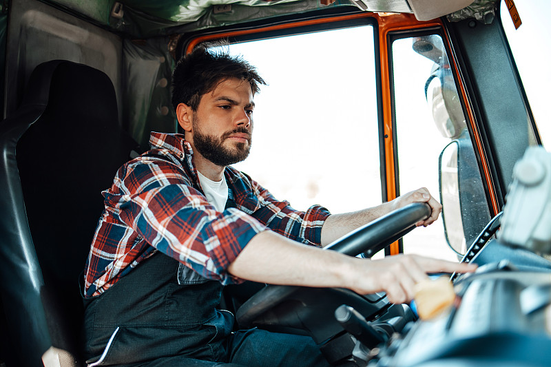 深圳到马来仙本那(Semporna)空海联运专线