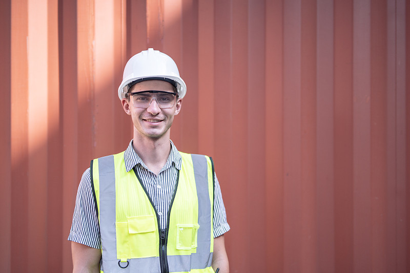 货品聚氨酯护舷（靠球）从中国广州采纳海运运输抵达美国哥伦布