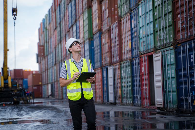 物品化学纤维长丝从厦门采取轮船运送到达美国圣路易斯 物品化学纤维长丝从厦门采取轮船运送到达美国圣路易斯