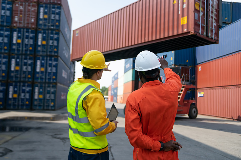 物品建筑用钢材（螺纹钢、线材、盘螺）经中国广州采用海运送货抵到美国盐湖城