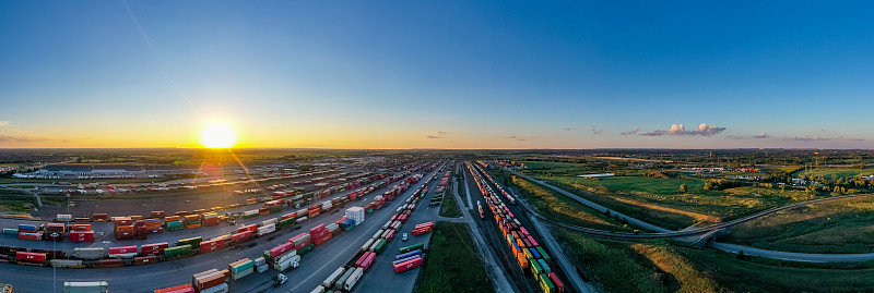 基于天津将私人物品邮寄到美国克利夫兰