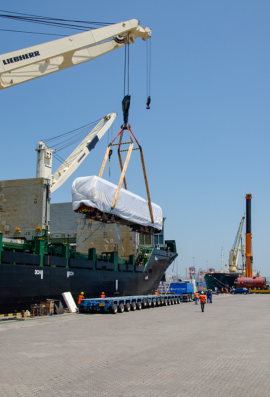 商品音响激励器从沈阳采用轮船货代抵达美国奥克兰
