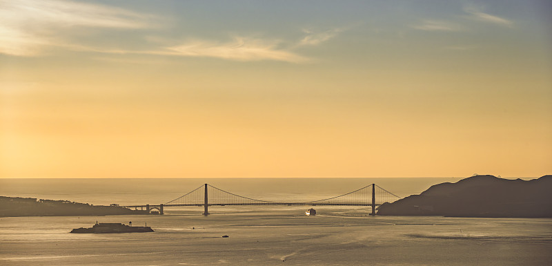 经过中国南京把木耳寄到美国圣安东尼奥