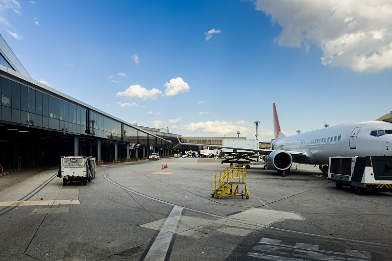 从广州将烟草寄到美国诺福克