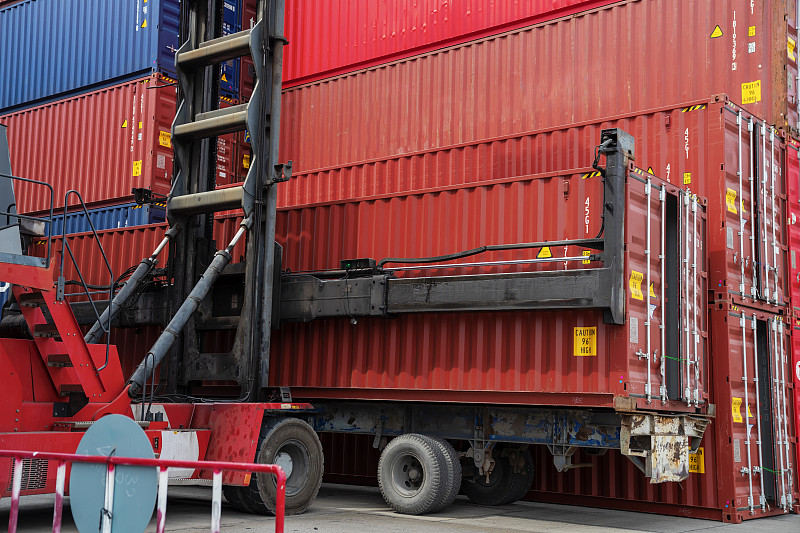 经过中国石家庄把工艺品寄到美国安克雷奇