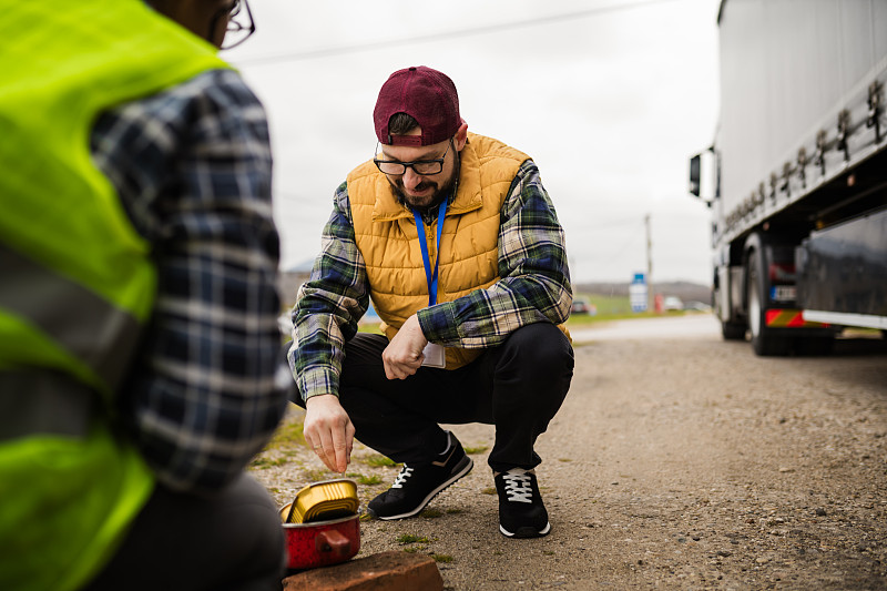 基于深圳收藏品邮寄到美国亚特兰大