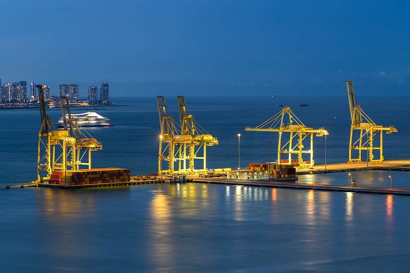 商品矿物油及其产品从沈阳选择轮船快递到达美国