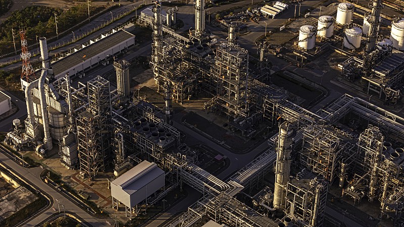 经由中国哈尔滨香水寄到美国明尼阿波利斯