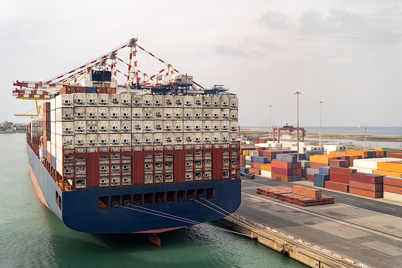 商品研磨器经中国深圳选择海运配送到美国伯明翰