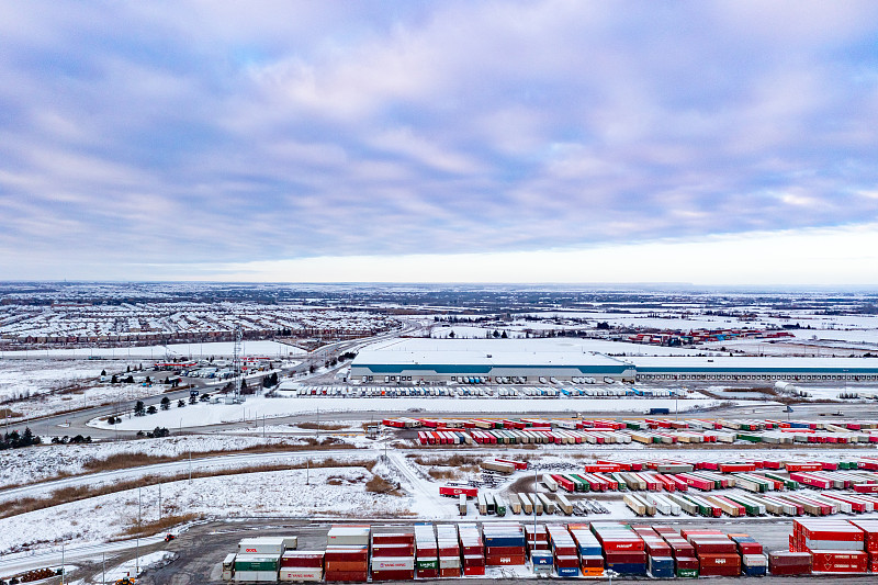 经过深圳大件东西邮寄到美国阿尔伯克基