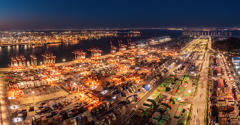 经过中国乌鲁木齐把大件行李寄到美国莫比尔