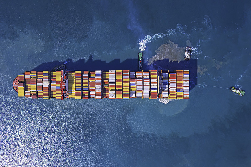 货品打包带钢从中国重庆选用海运货代至美国圣路易斯